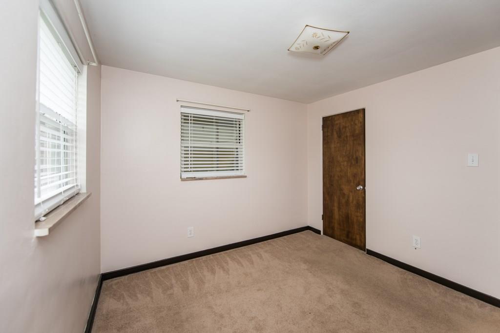 5582 Glass Road Pittsburgh, PA 15205 - Photo 14 of 25 Gallery Image 14