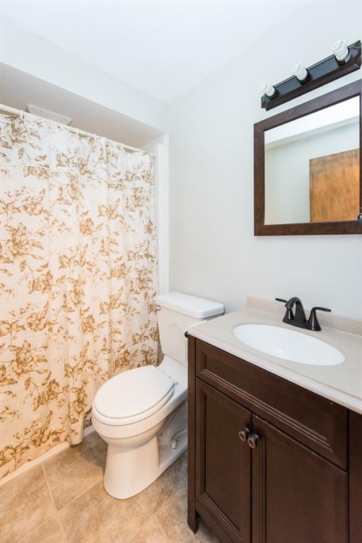 5582 Glass Road Pittsburgh, PA 15205 - Photo 16 of 25 Gallery Image 16
