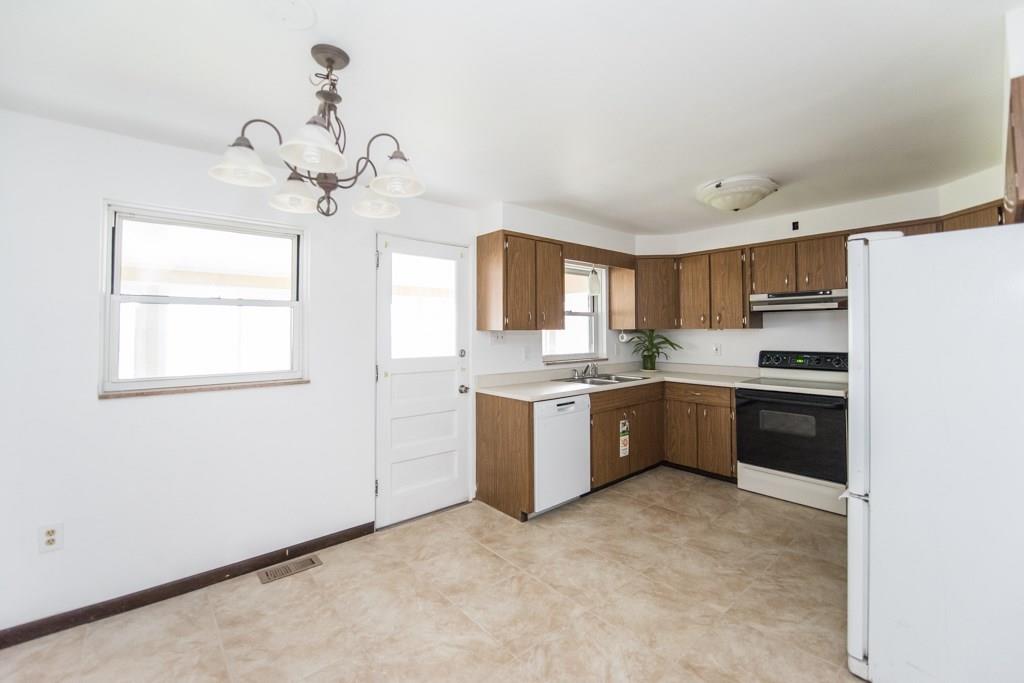 5582 Glass Road Pittsburgh, PA 15205 - Photo 3 of 25 Gallery Image 3