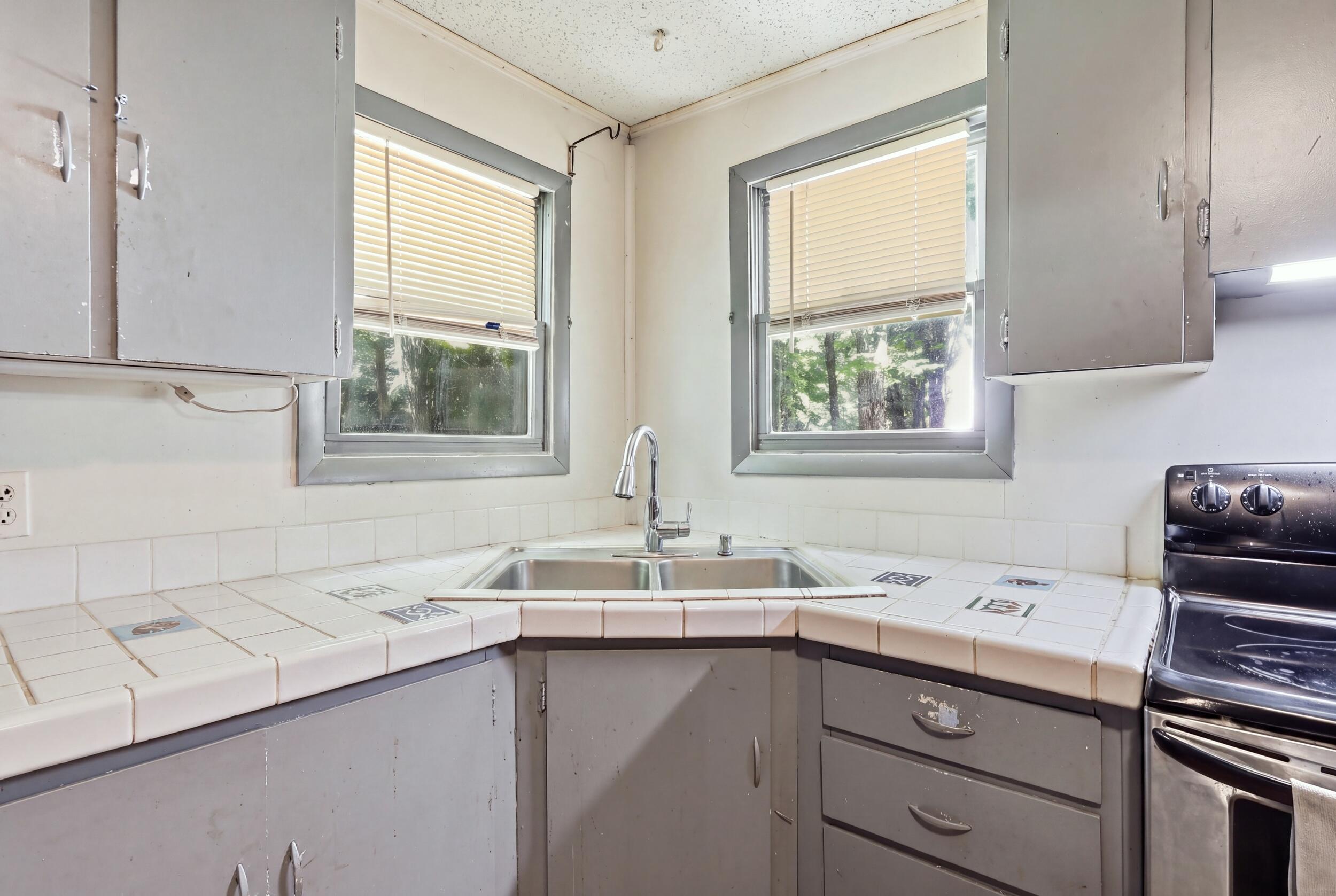 185 Dunnell Road Buxton, ME 04093 - Photo 6 of 34 25_breauxmediaco_024