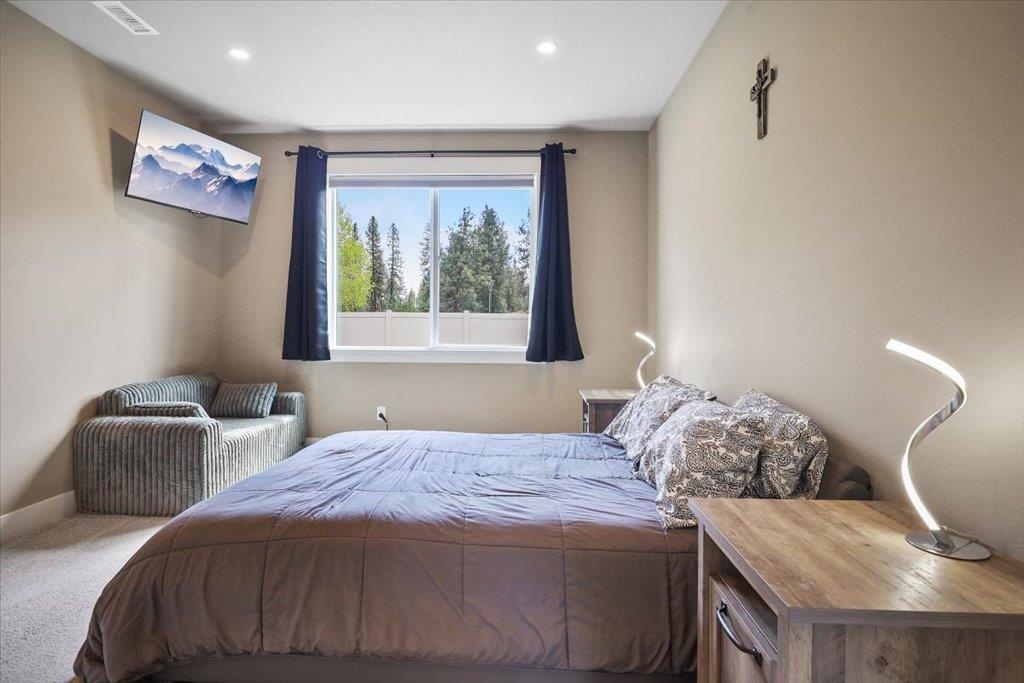 924 East Handy Road Colbert, WA 99005 - Photo 21 of 40