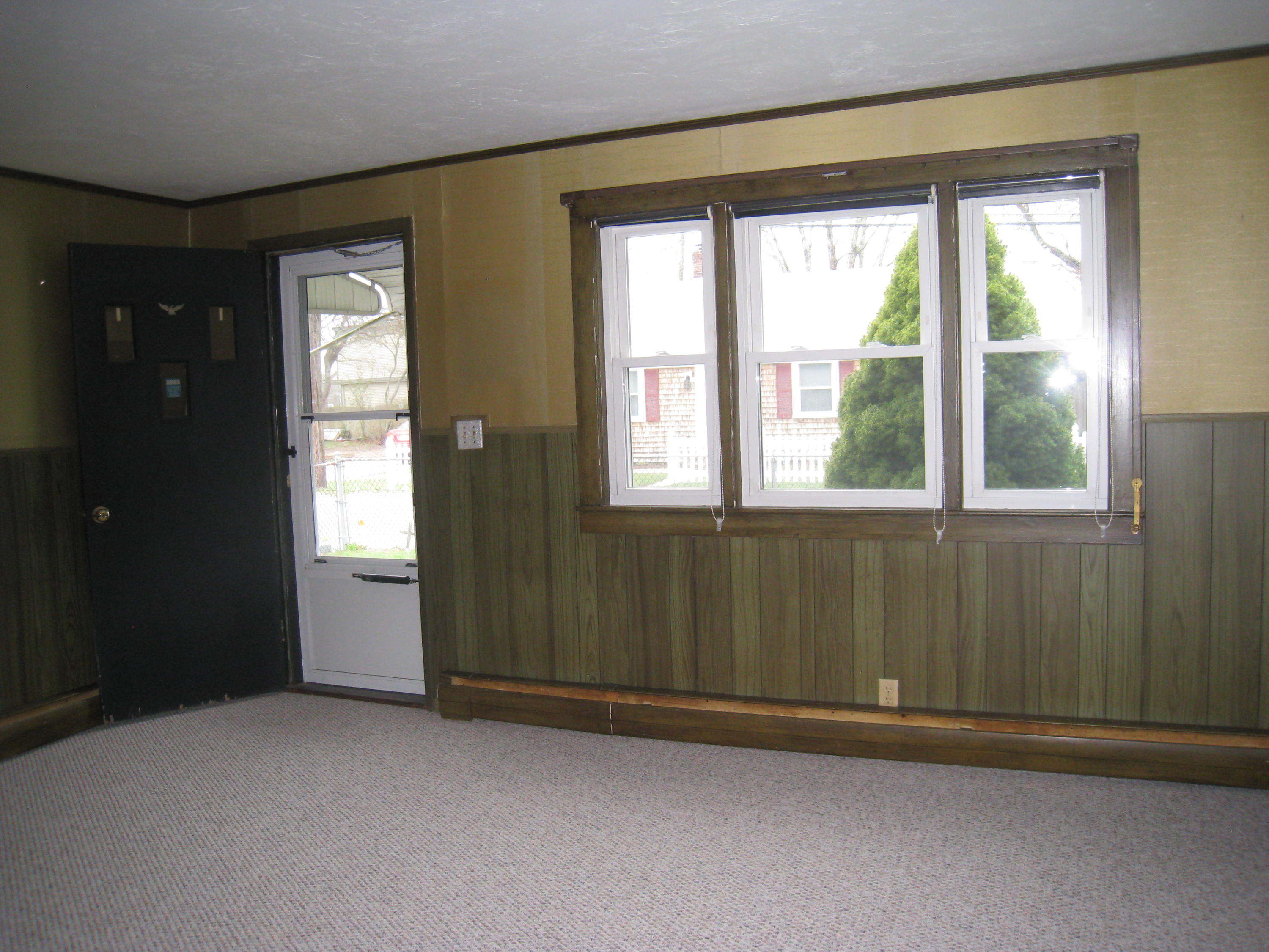 34 Tevyaw Road Hyannis, MA 02601 - Photo 11 of 28 an empty room with windows