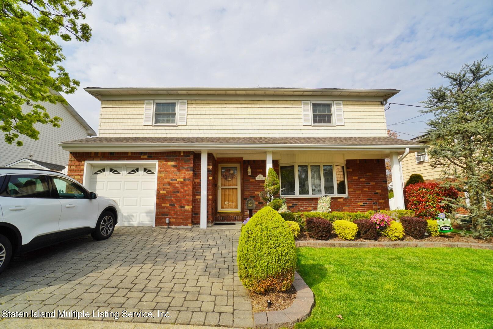 111 Medford Road Staten Island, NY 10304 - Photo 1 of 35 (1) FRONT