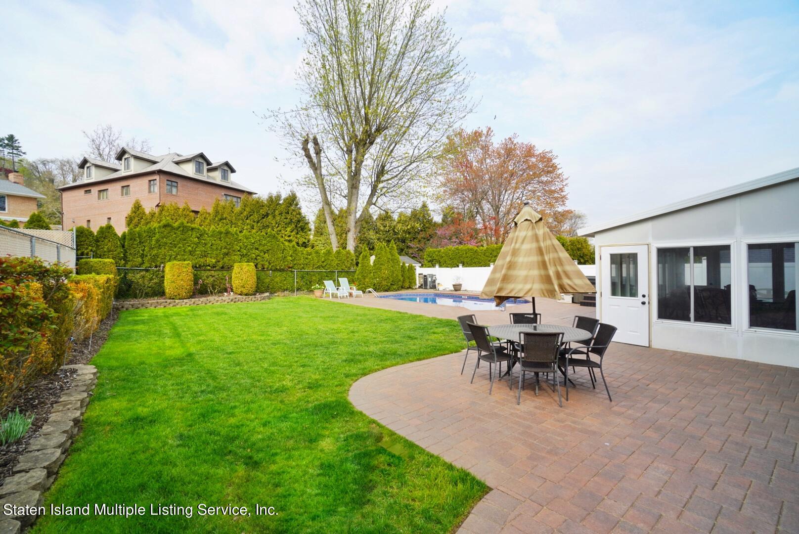 111 Medford Road Staten Island, NY 10304 - Photo 32 of 35 (32) BACKYARD