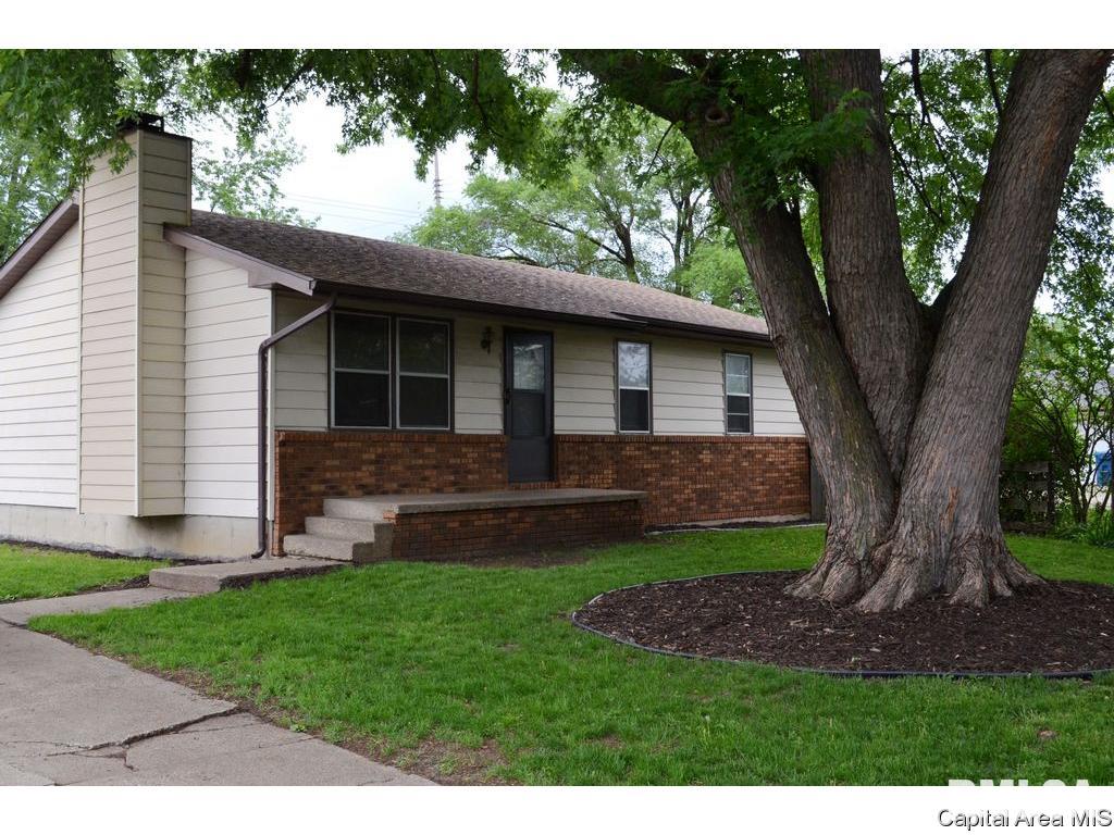 3029 Sherborn Road Springfield, IL 62702 - Photo 1 of 20