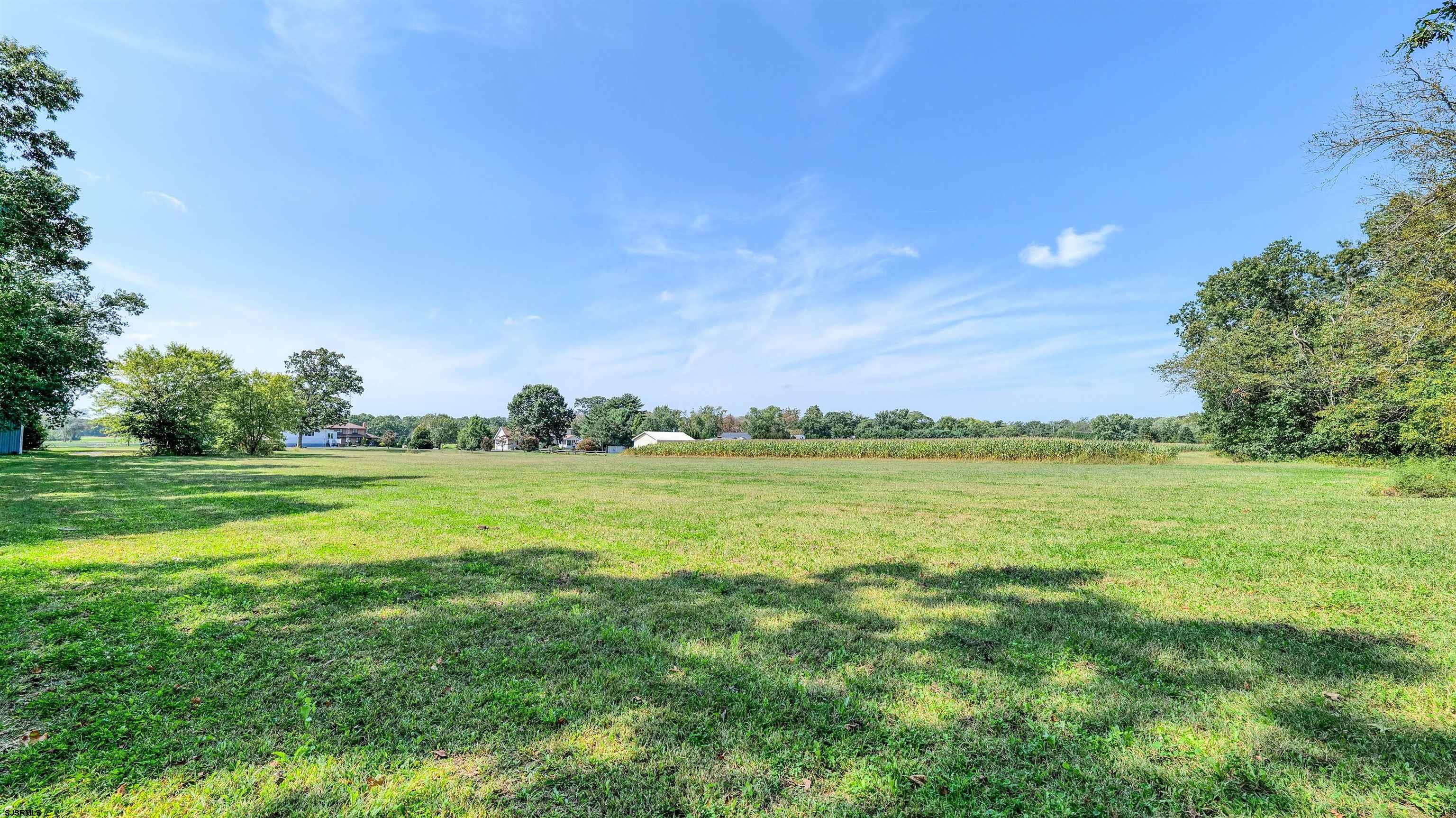 328 Llewellyn Avenue Richland, NJ 08350 - Photo 43 of 44 a view of an ocean and a yard