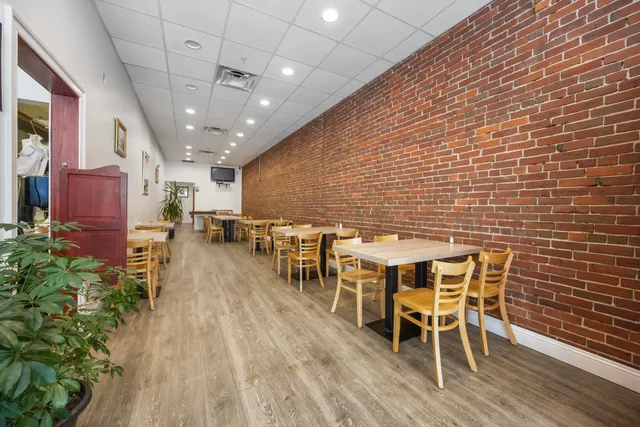 $1,150,000 | 145-147 Main Street, Waterville, ME 04901