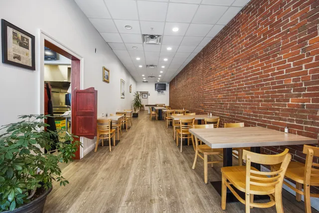 $1,150,000 | 145-147 Main Street, Waterville, ME 04901