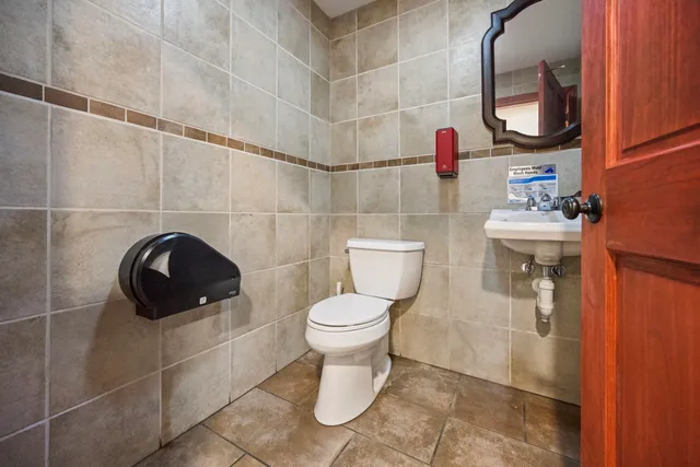 $1,150,000 | 145-147 Main Street, Waterville, ME 04901