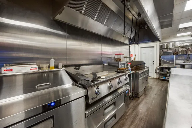 $1,150,000 | 145-147 Main Street, Waterville, ME 04901