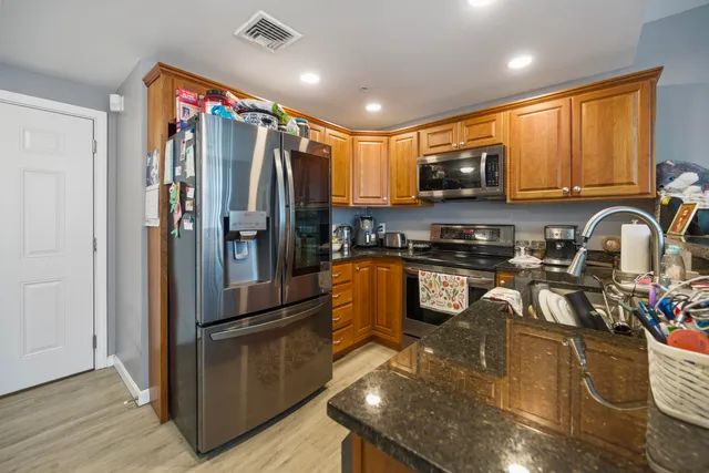 $1,150,000 | 145-147 Main Street, Waterville, ME 04901