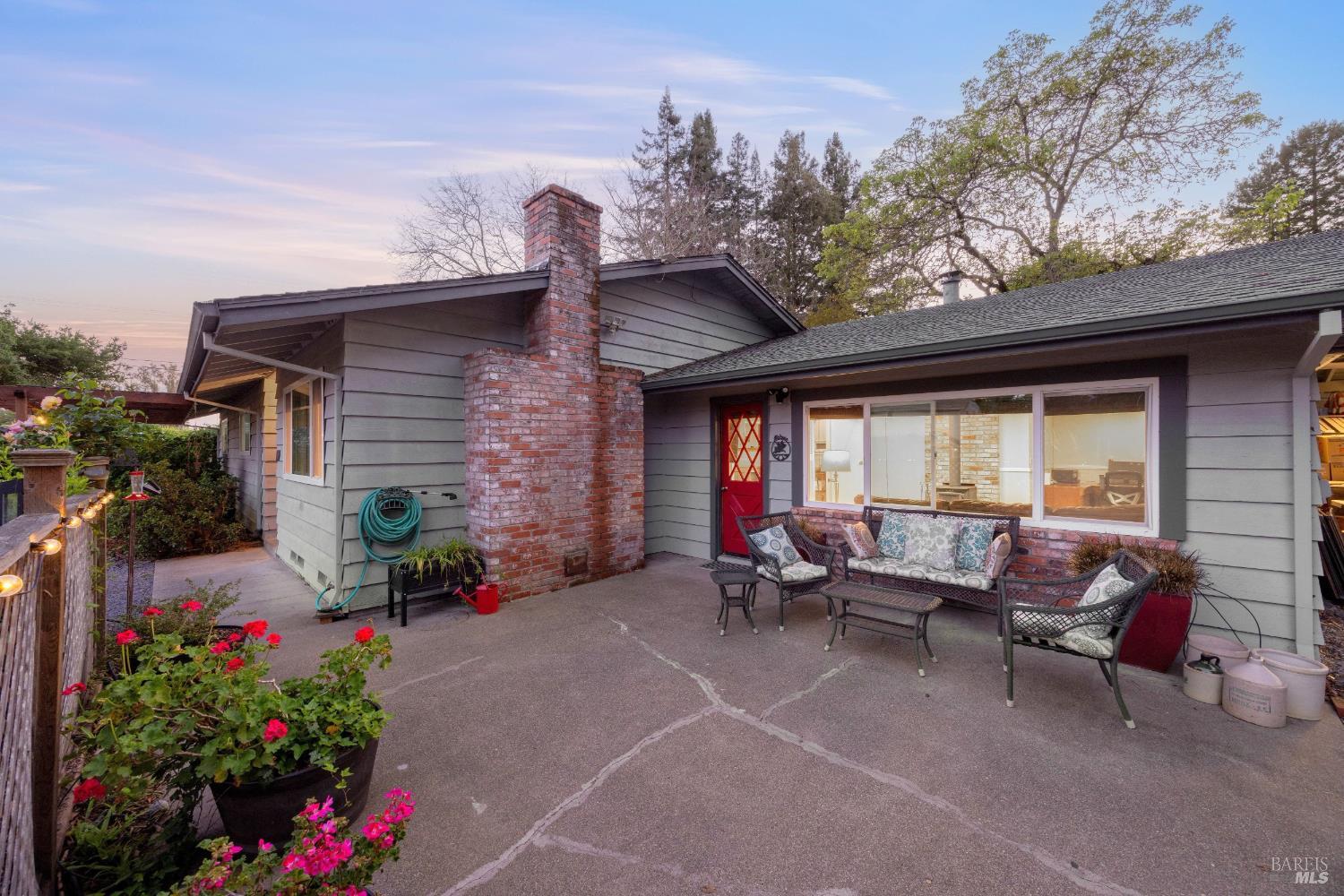 2142 Laguna Road Santa Rosa, CA 95401 - Photo 13 of 91 Gallery Image 13