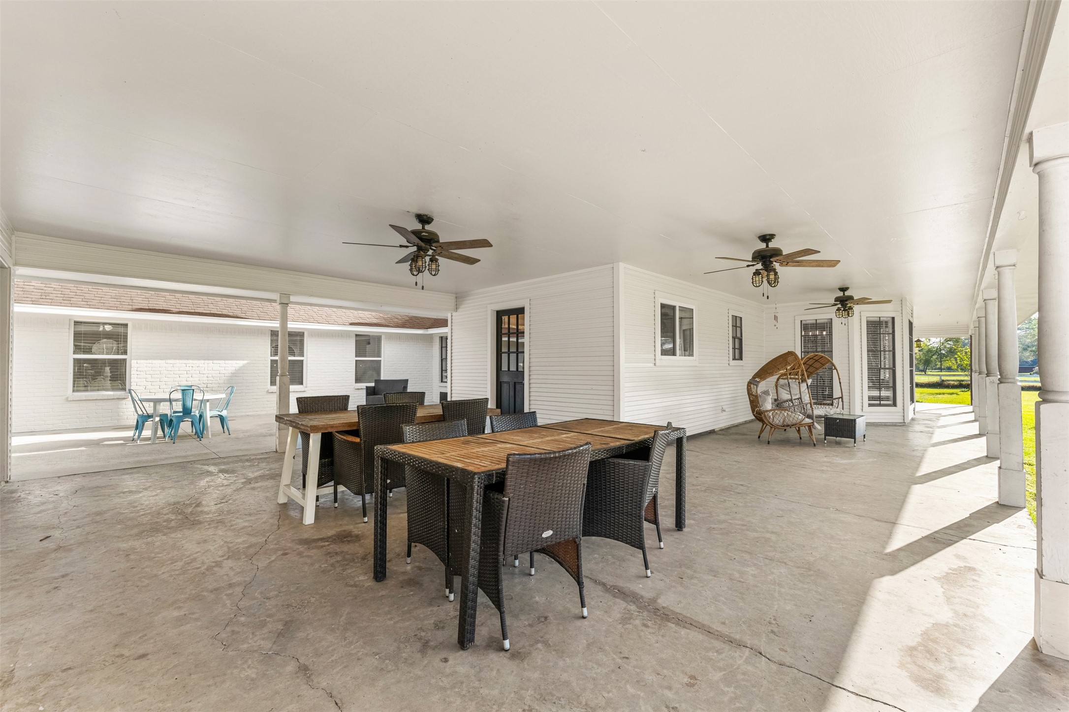 26515 Dobbin-Huffsmith Road Magnolia, TX 77354 - Photo 7 of 47 a view of a dining room with furniture