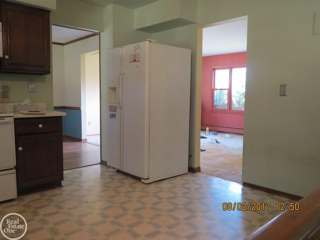 9800 Grossman Road Manchester, MI 48158 - Photo 4 of 36 31327537-3.JPG