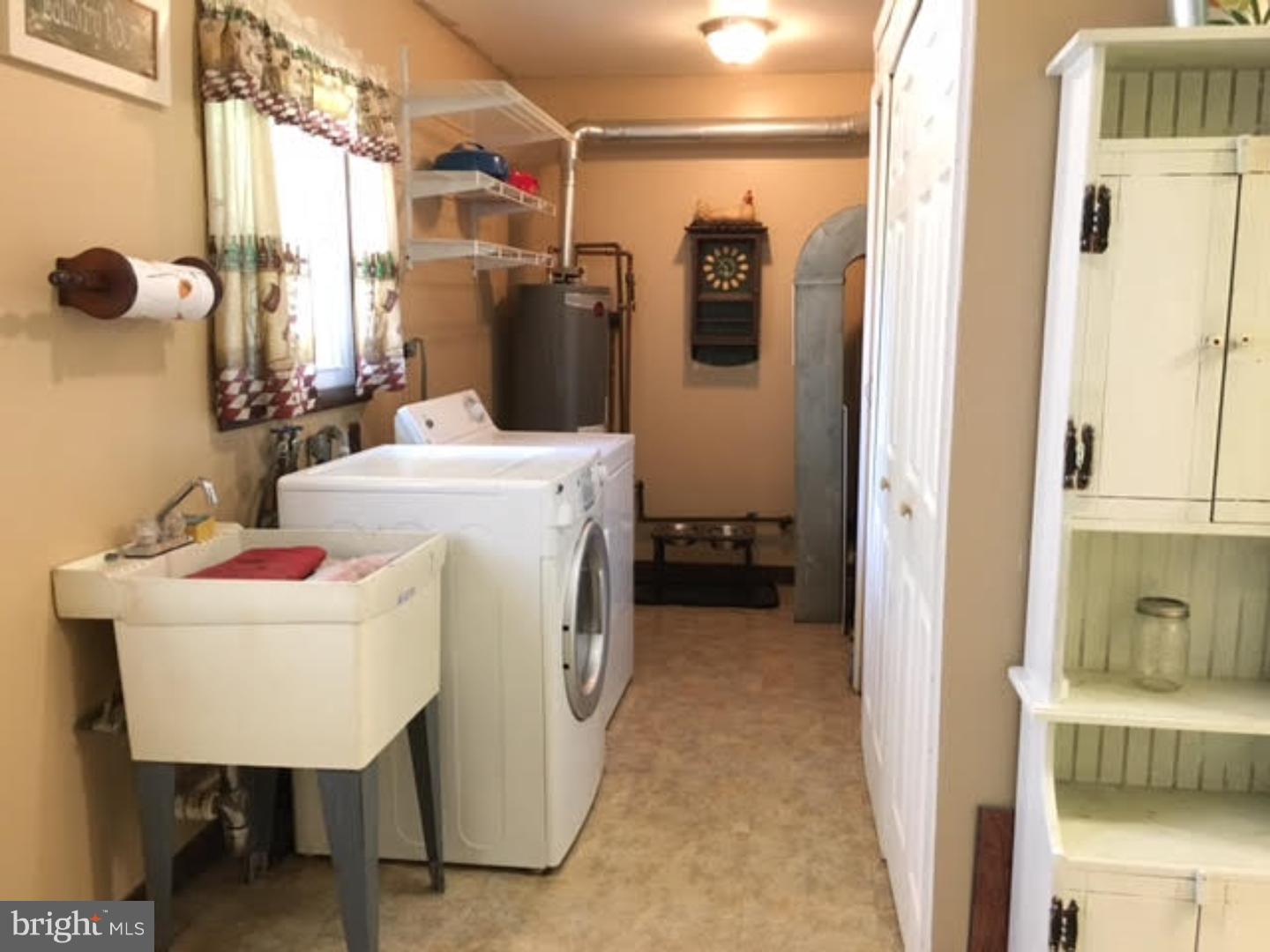1217 Old York Road Burlington, NJ 08016 - Photo 14 of 16 Laundry Room
