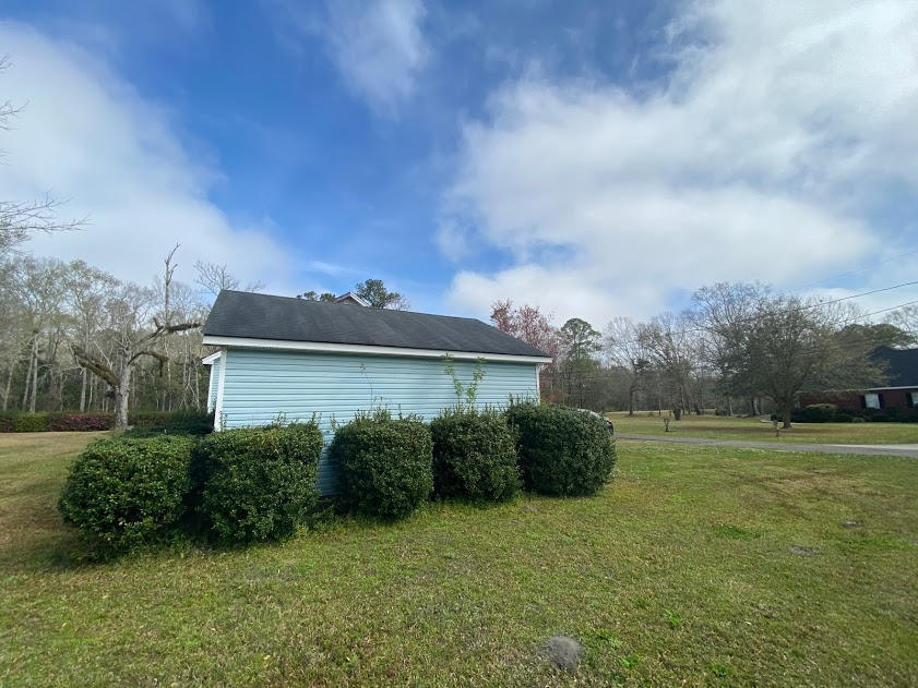 4610 Jamestown Road Moss Point, MS 39563 - Photo 3 of 16 02