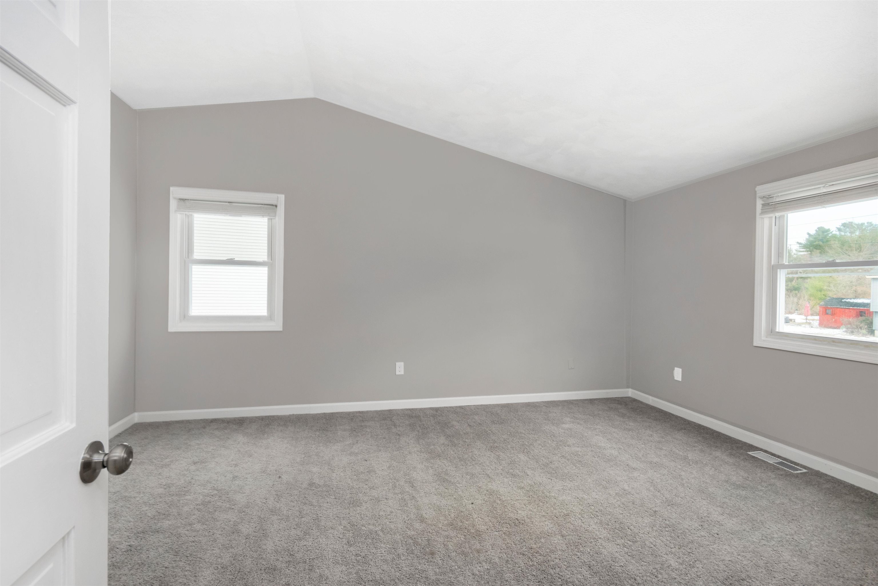 6 Cassandra Lane Nashua, NH 03064 - Photo 23 of 39