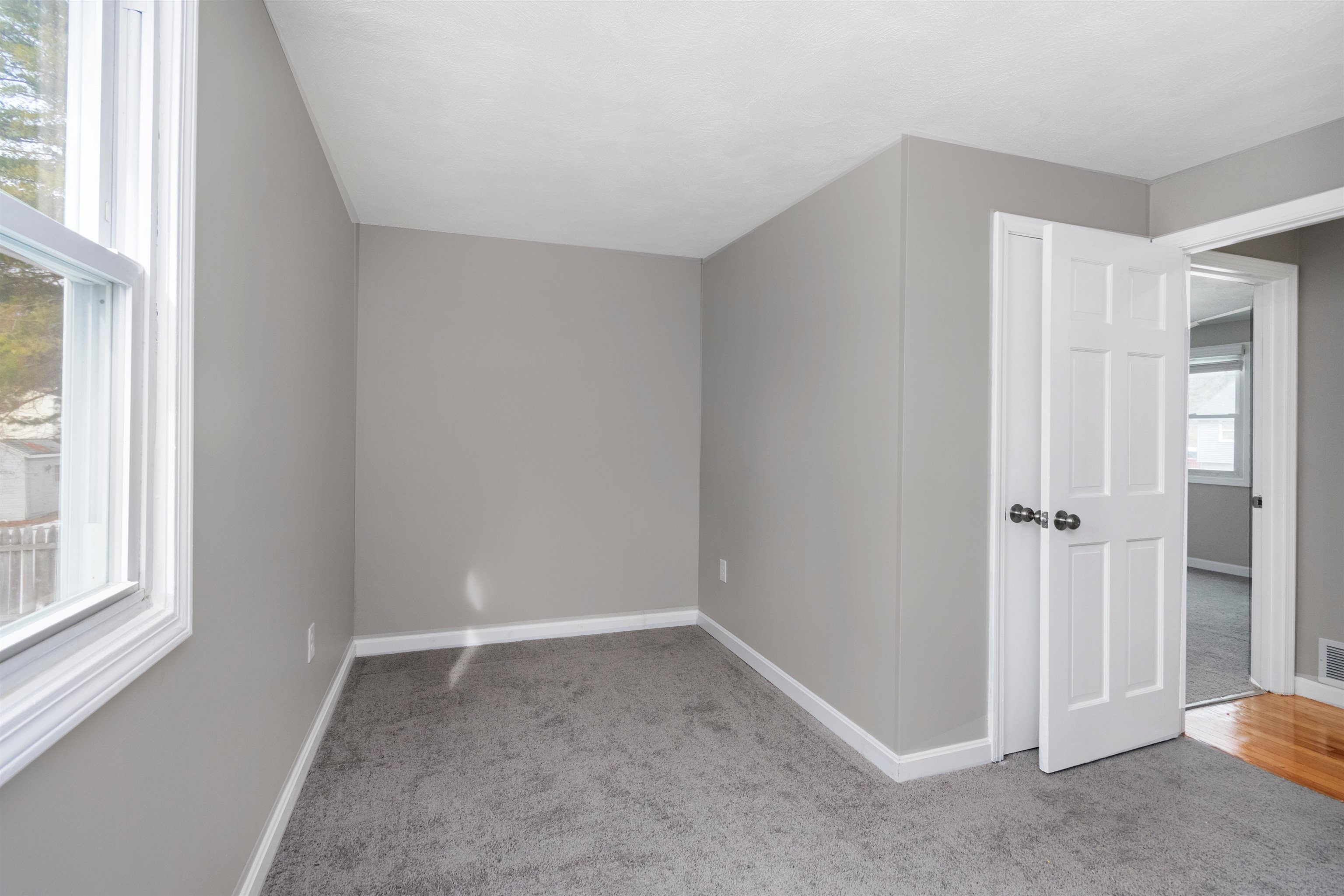 6 Cassandra Lane Nashua, NH 03064 - Photo 24 of 39