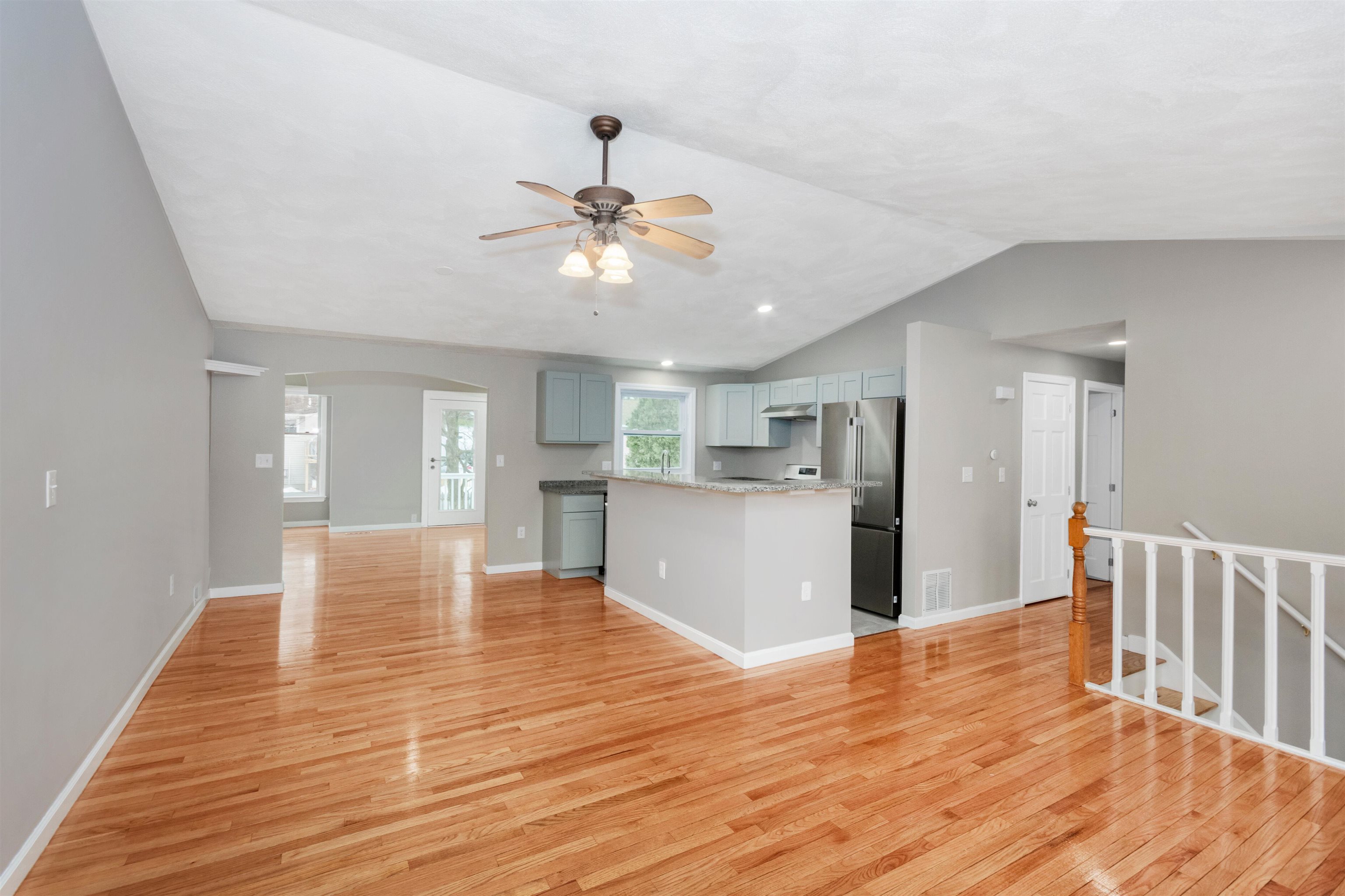 6 Cassandra Lane Nashua, NH 03064 - Photo 5 of 39