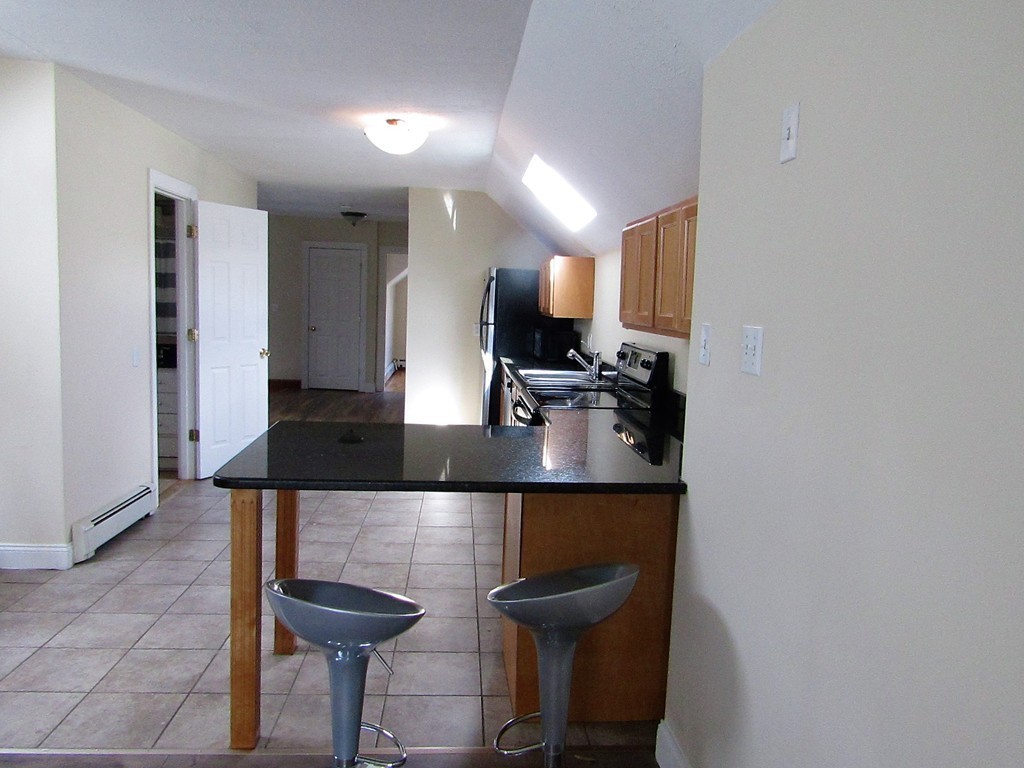 8 Tahanto Road, Unit 3 Worcester, MA 01602 - Photo 7 of 13