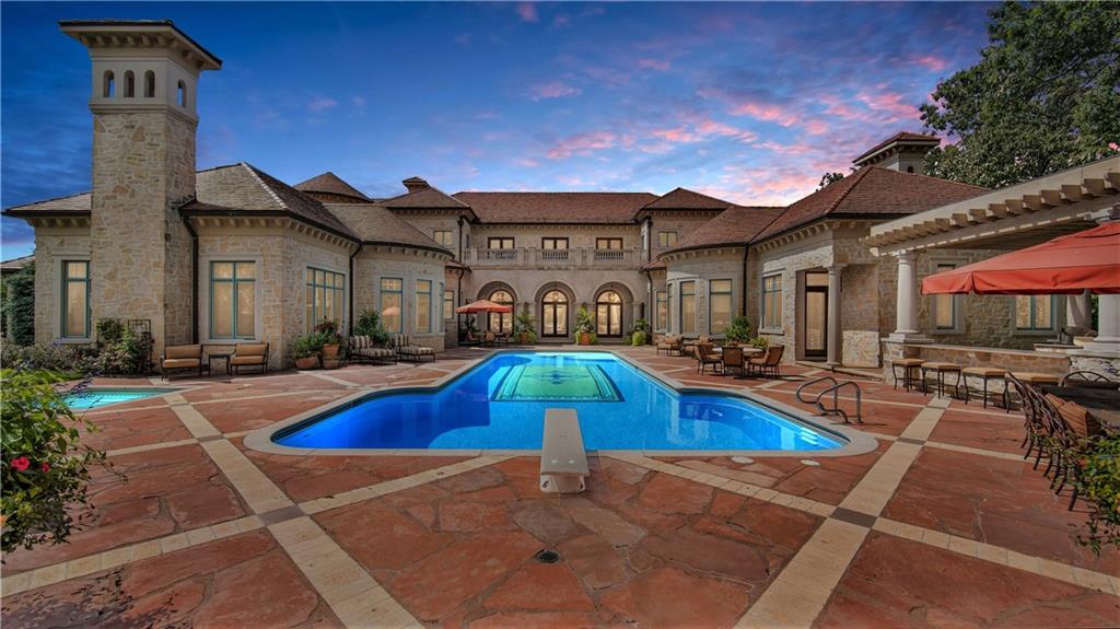 340 Fox Hunt Road Pittsburgh, PA 15238 - Photo 2 of 25