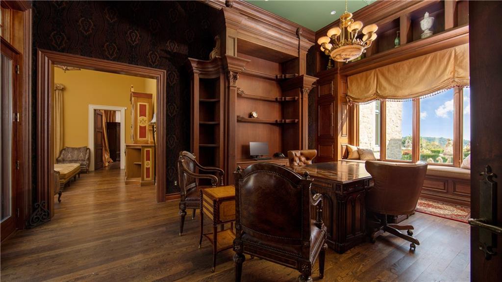 340 Fox Hunt Road Pittsburgh, PA 15238 - Photo 13 of 25