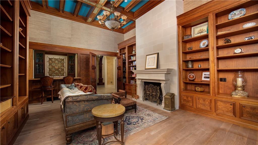 340 Fox Hunt Road Pittsburgh, PA 15238 - Photo 5 of 25