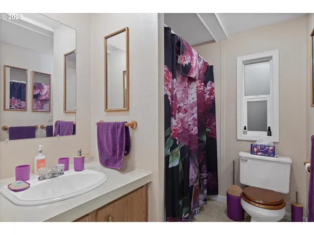 $389,000 | 353 North Deerlane Drive, Otis, OR 97368