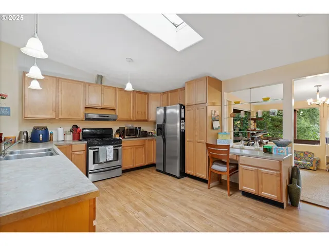 $389,000 | 353 North Deerlane Drive, Otis, OR 97368