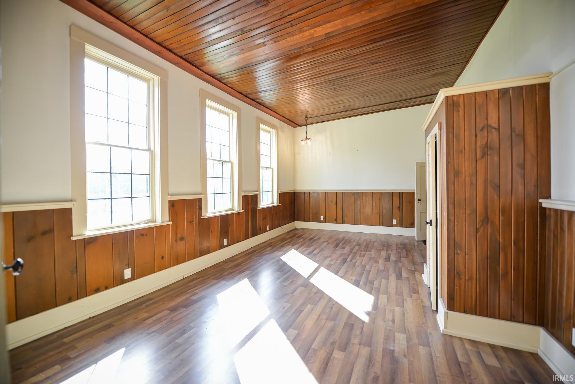 415 3rd Street Howe, IN 46746 - Photo 21 of 30 Gallery Image 21
