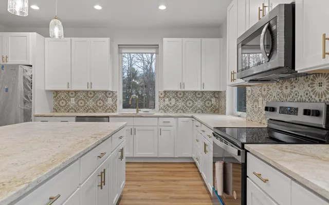 $590,000 | 102 Sunnybrook Trail, Signal Mountain, TN 37377