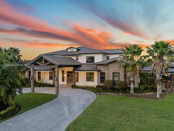 $26,495,000 | 16675 C-24 Canal Road, Port St. Lucie, FL 34987