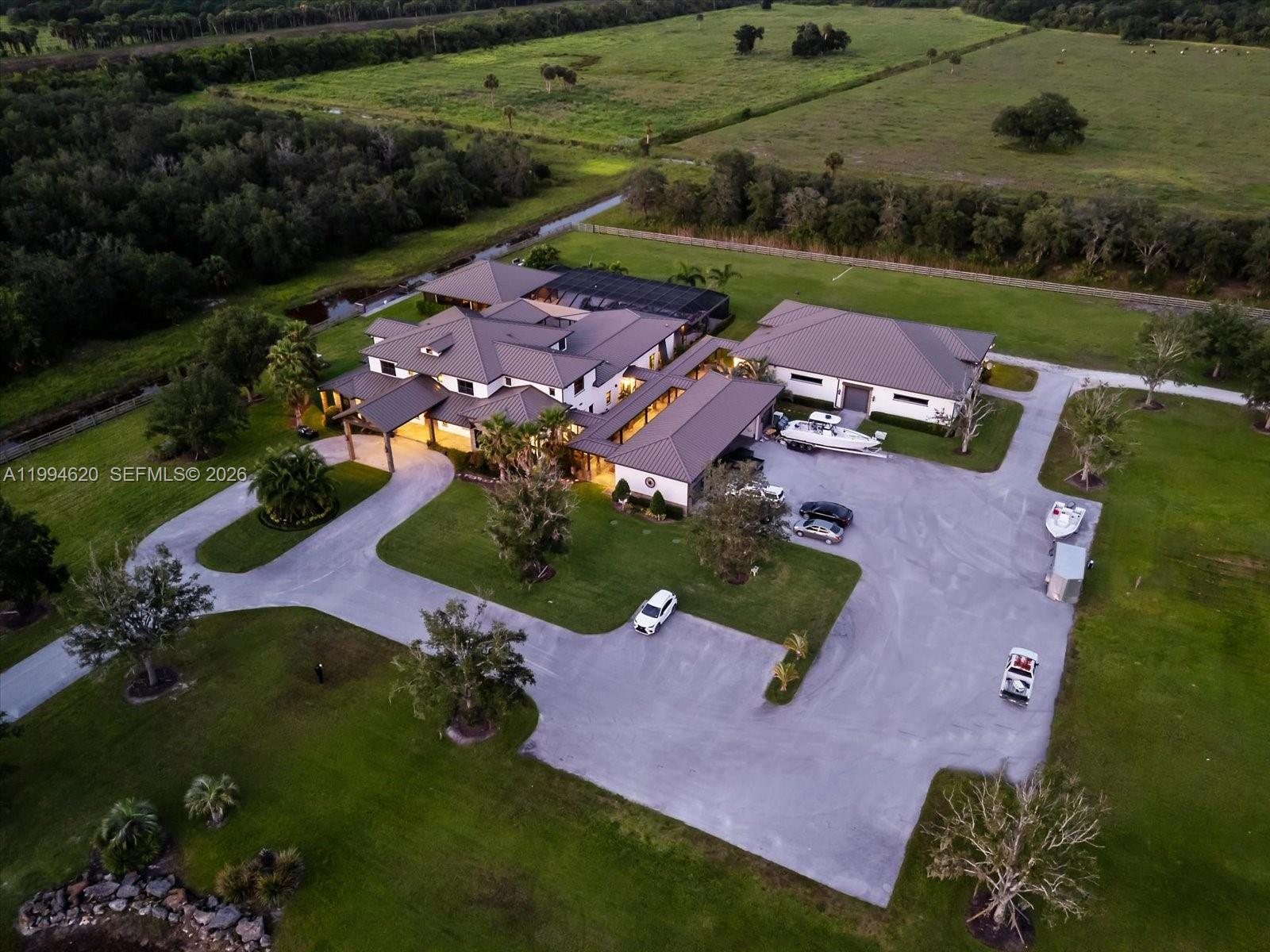 16675 C-24 Canal Road Port St. Lucie, FL 34987 - Photo 4 of 40