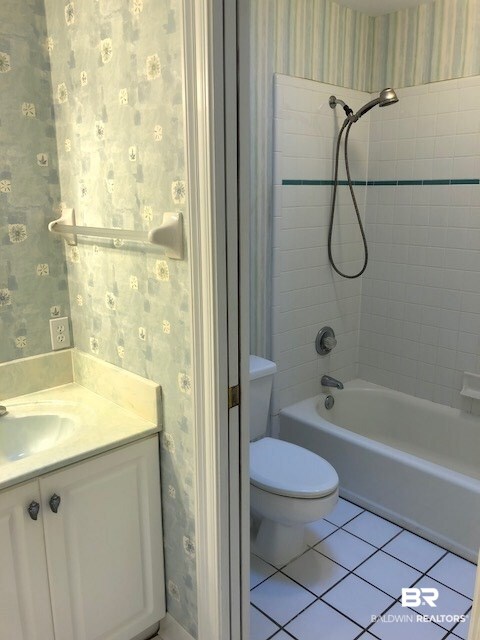 509 Church Avenue Daphne, AL 36526 - Photo 19 of 28 Bathroom
