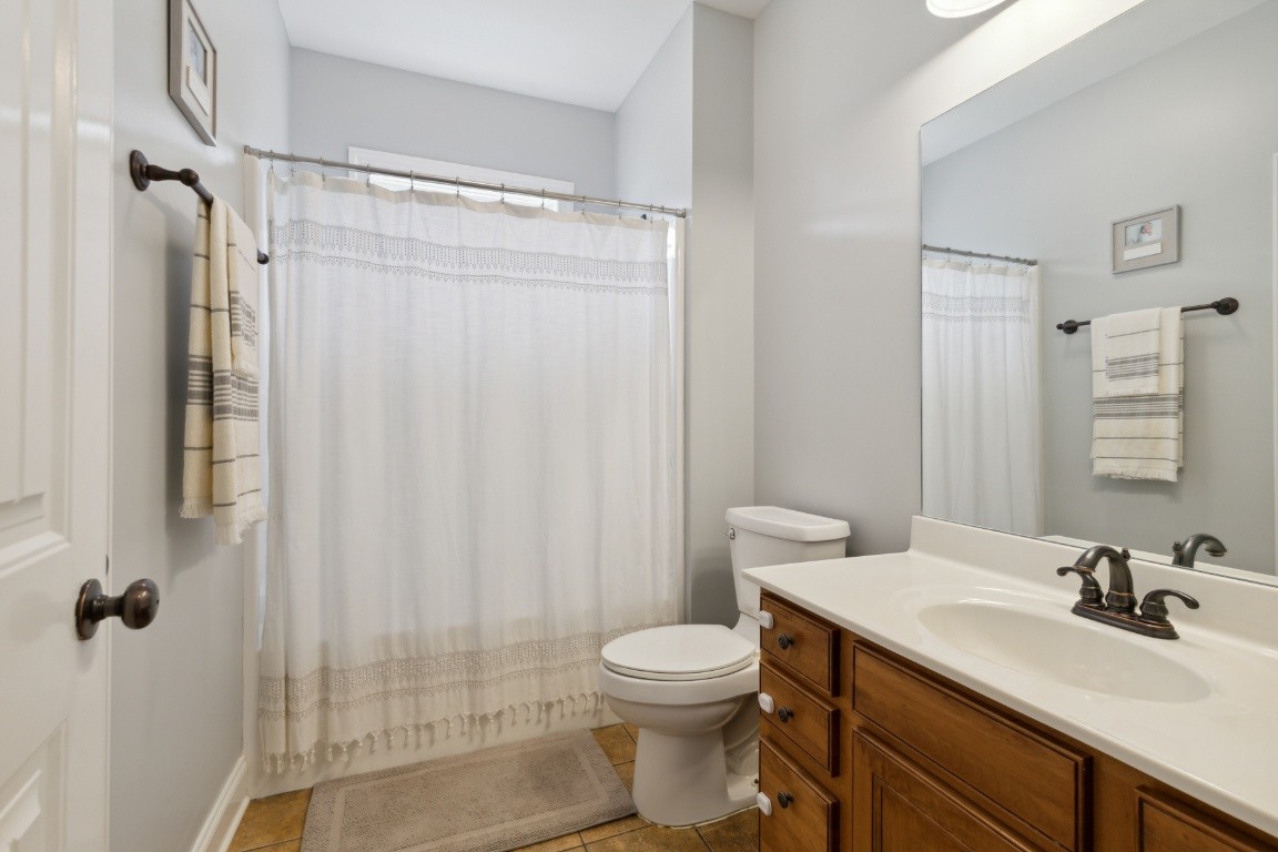 52 Abbey Road Lebanon, TN 37090 - Photo 32 of 40 a bathroom with a sink toilet and shower