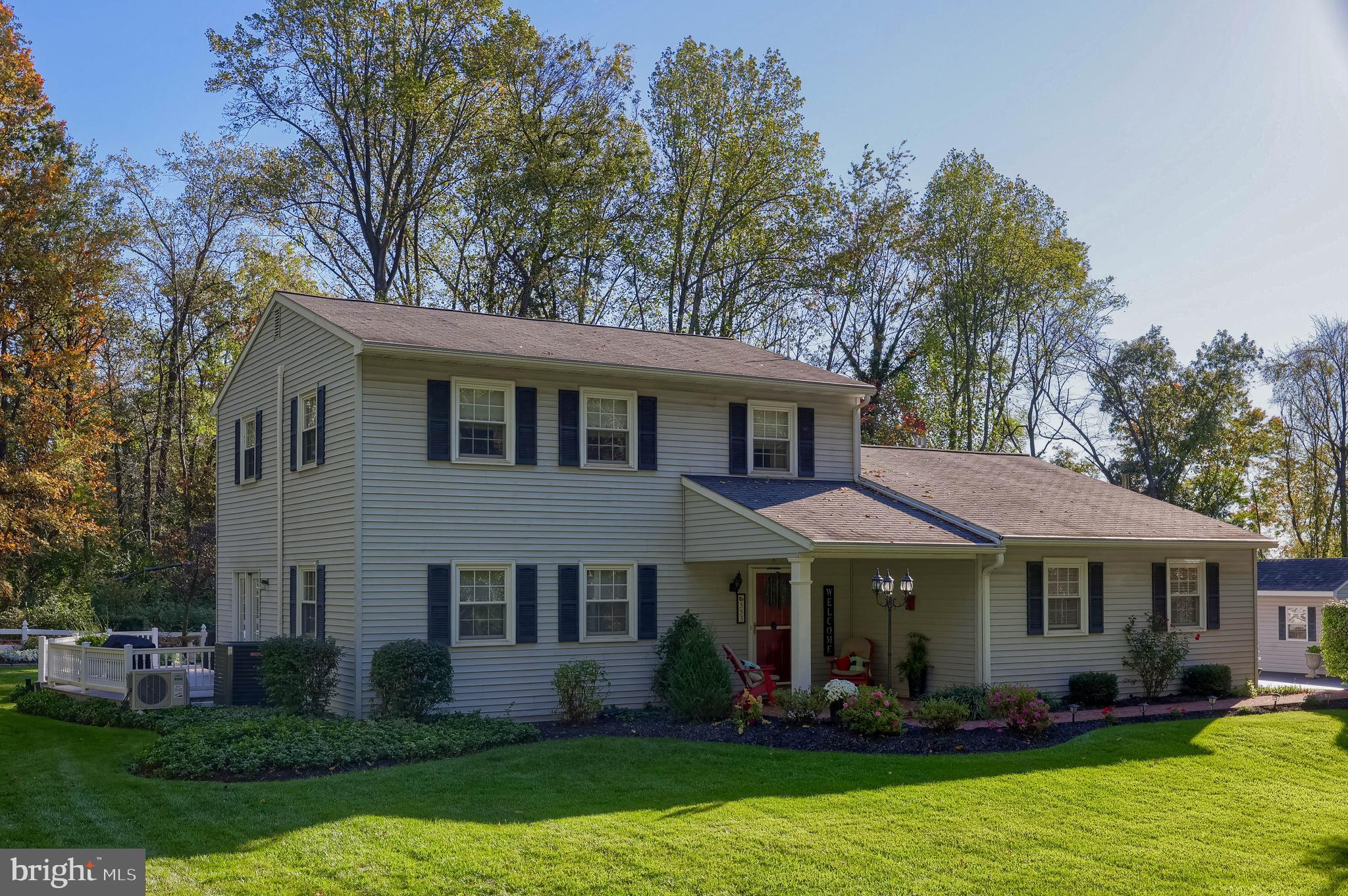 553 Ridge Avenue Ephrata, PA 17522 - Photo 3 of 67 Gallery Image 3