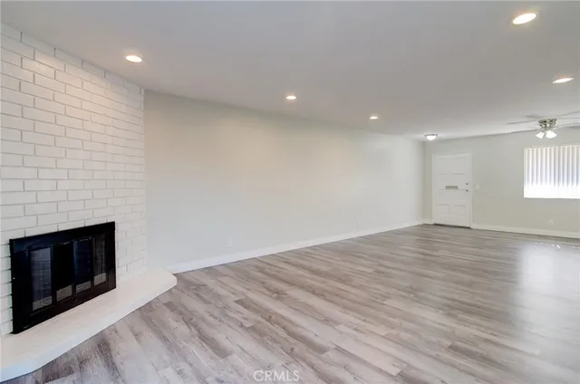 $555,000 | 2525 North Bourbon Street, Unit T4, Orange, CA 92865