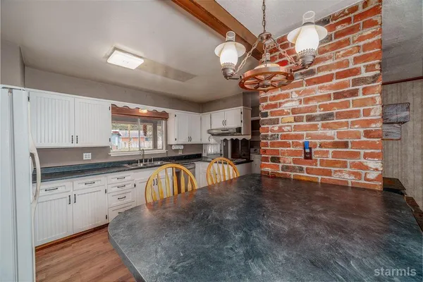$665,000 | 1460 Rancho Way, South Lake Tahoe, CA 96150