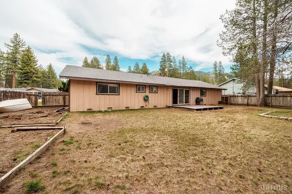 $665,000 | 1460 Rancho Way, South Lake Tahoe, CA 96150