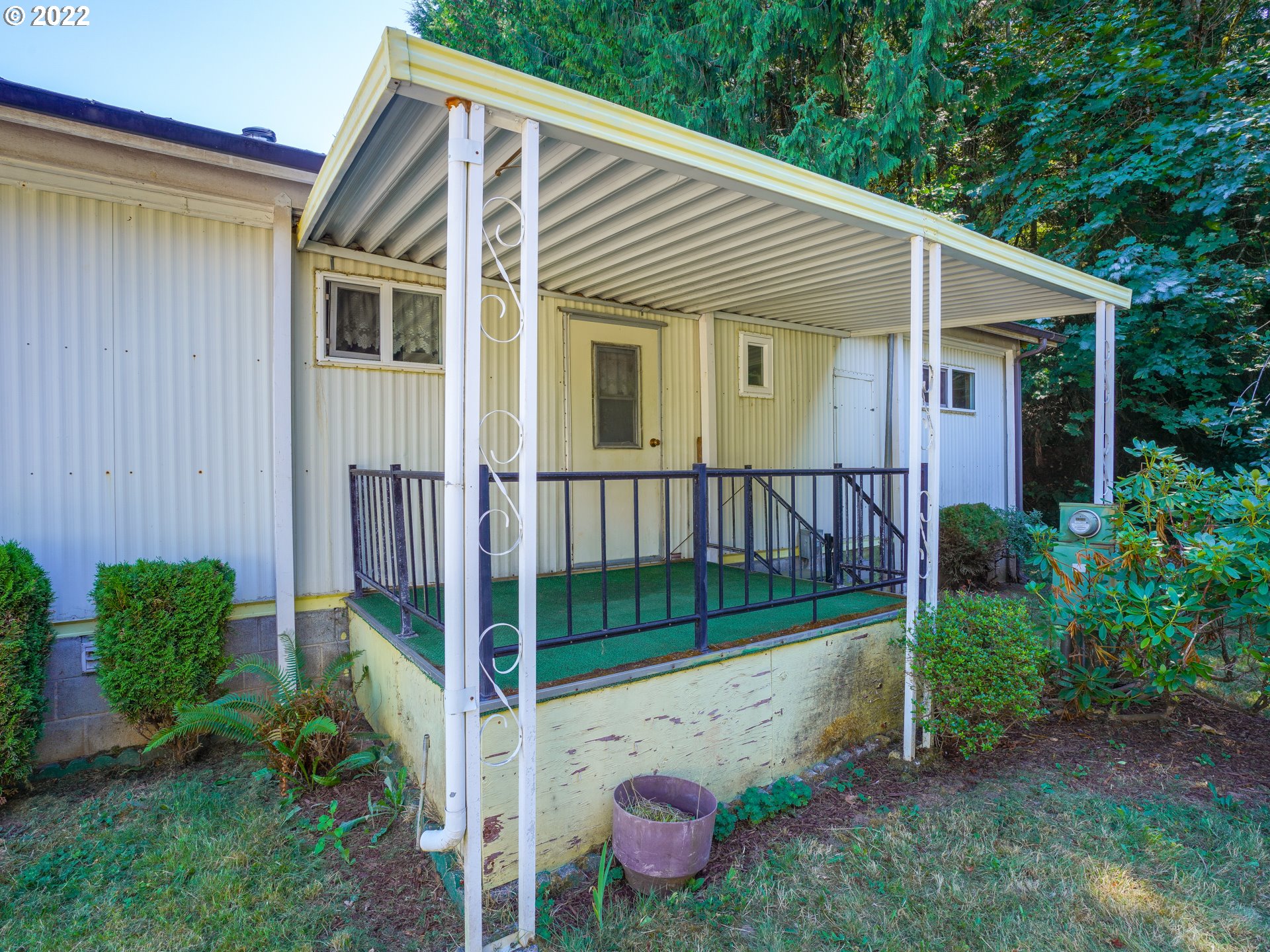 17655 Southeast Bluff Road, Unit 25 Sandy, OR 97055 - Photo 20 of 32 Gallery Image 20