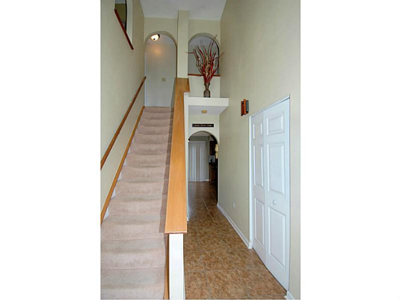 3008 Meyeridge Road Pittsburgh, PA 15209 - Photo 2 of 25 Entry/Foyer.