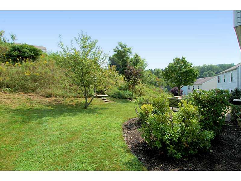 3008 Meyeridge Road Pittsburgh, PA 15209 - Photo 25 of 25 Yard/Garden.