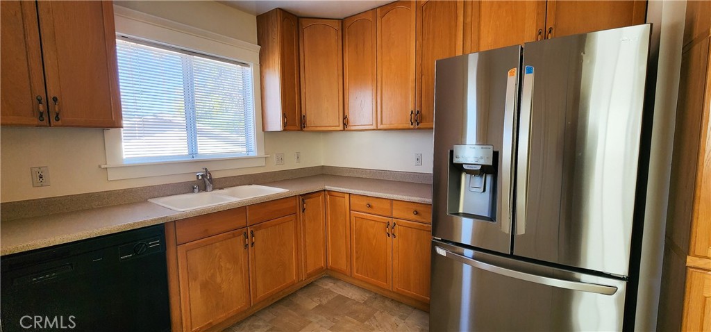 5225 Hartwick Street Los Angeles, CA 90041 - Photo 9 of 12