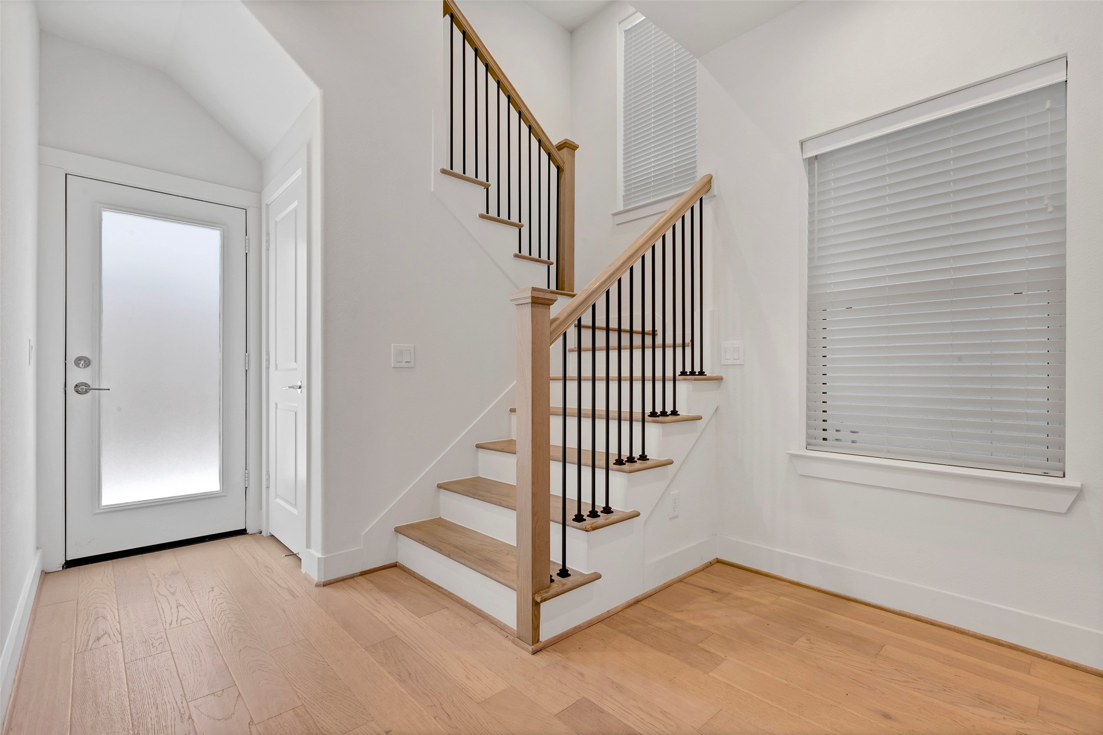 1740 Ojeman Point Lane Houston, TX 77055 - Photo 5 of 20 a view of entryway with stairs