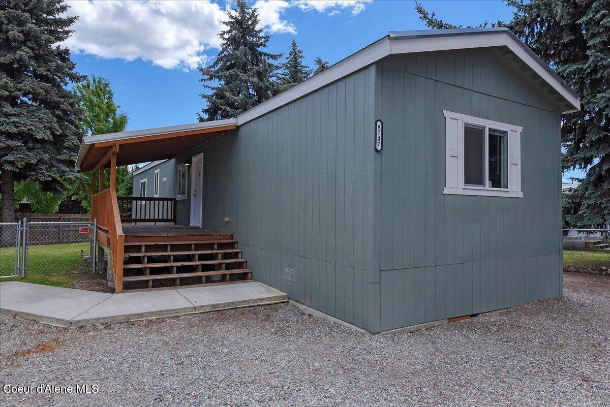 8747 North Starr Loop Hayden, ID 83835 - Photo 2 of 33 02-30-129198347