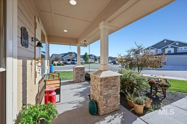 $444,900 | 3174 North Greengate Way, Star, ID 83669