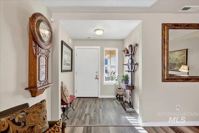 $444,900 | 3174 North Greengate Way, Star, ID 83669