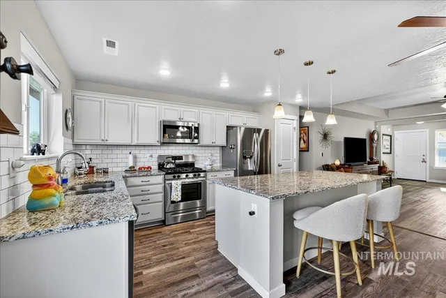 $444,900 | 3174 North Greengate Way, Star, ID 83669