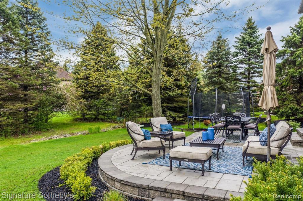 3651 Walnut Brook Drive Rochester Hills, MI 48309 - Photo 8 of 43