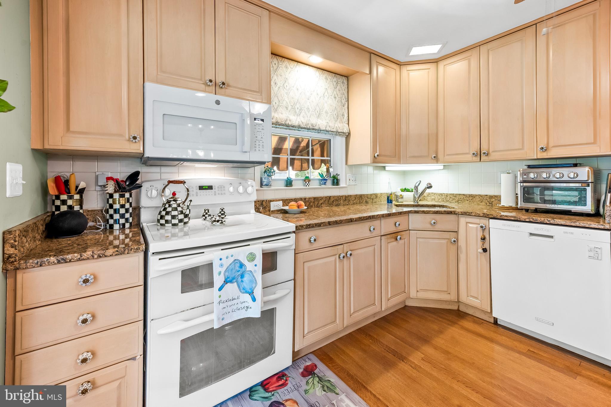 813 Ridgeleigh Road Baltimore, MD 21212 - Photo 12 of 59